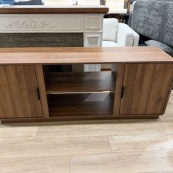 60inch Fluted TV Stand with Storage,Mid Century Modern Entertainment Center for TVs Up to 75",Media Console Table with Cable Management for Living Roo