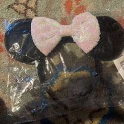 Minnie Mouse Bow Ear 
