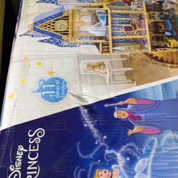 Disney Princess Cinderella Royal Dream Dollhouse