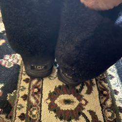 Uggs Sz 8