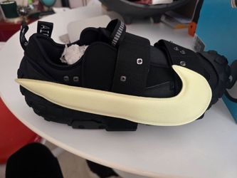 Nike cactus flea market air filter size 11 .5