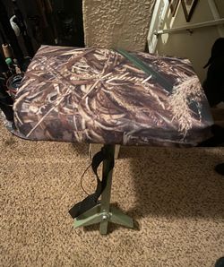 Tanglefree Puddle Stool
