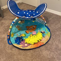 Disney Baby Finding Nemo Activity Gym 