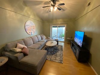 Sectional Sofa Couch