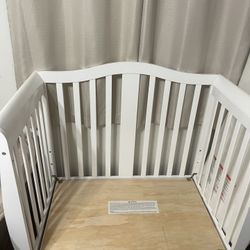 Baby Crib 