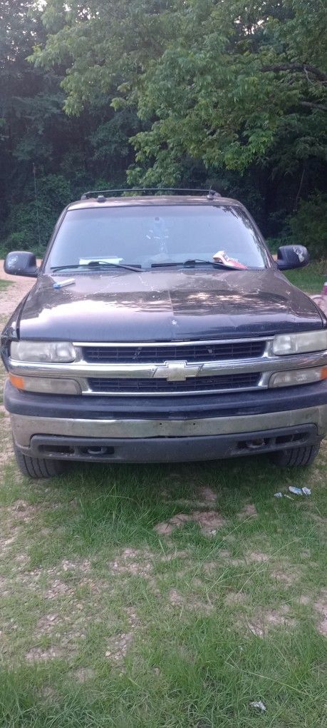 2004 Chevrolet Suburban