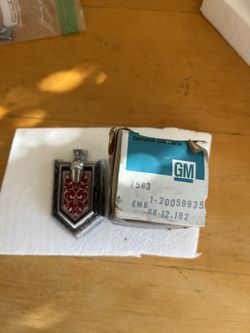 78-80 Monte Carlo Trunk Lock Bezel New in The GM Box