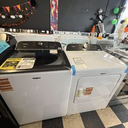 Whirlpool Washer And Dryer Set In White 🕸️🎃