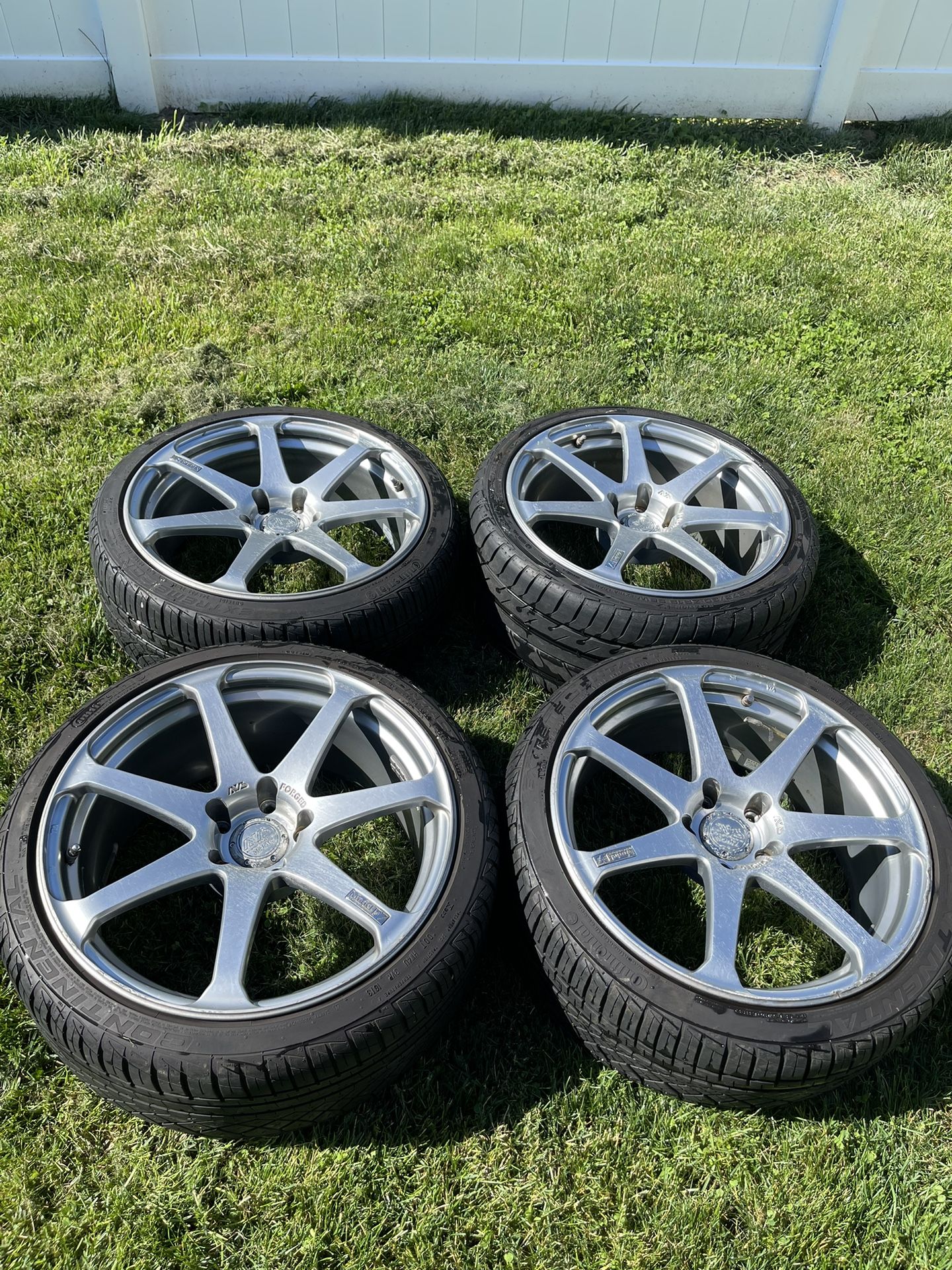 Advan F7