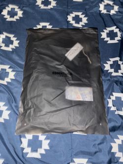 Essential shorts size medium