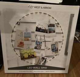 Led light up wall hanging picture holder