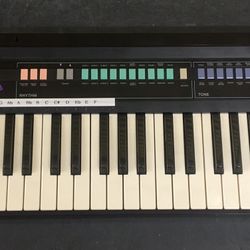 Casio Casiotone CT-380 Electronic Keyboard Piano 210 Sound Tonebank