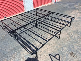 2pc king Size metal hvdy bed frame only ♥️