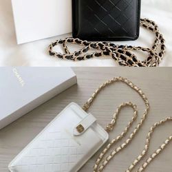 Coco channel Fits Phone And cards Really Pretty And Authentic 