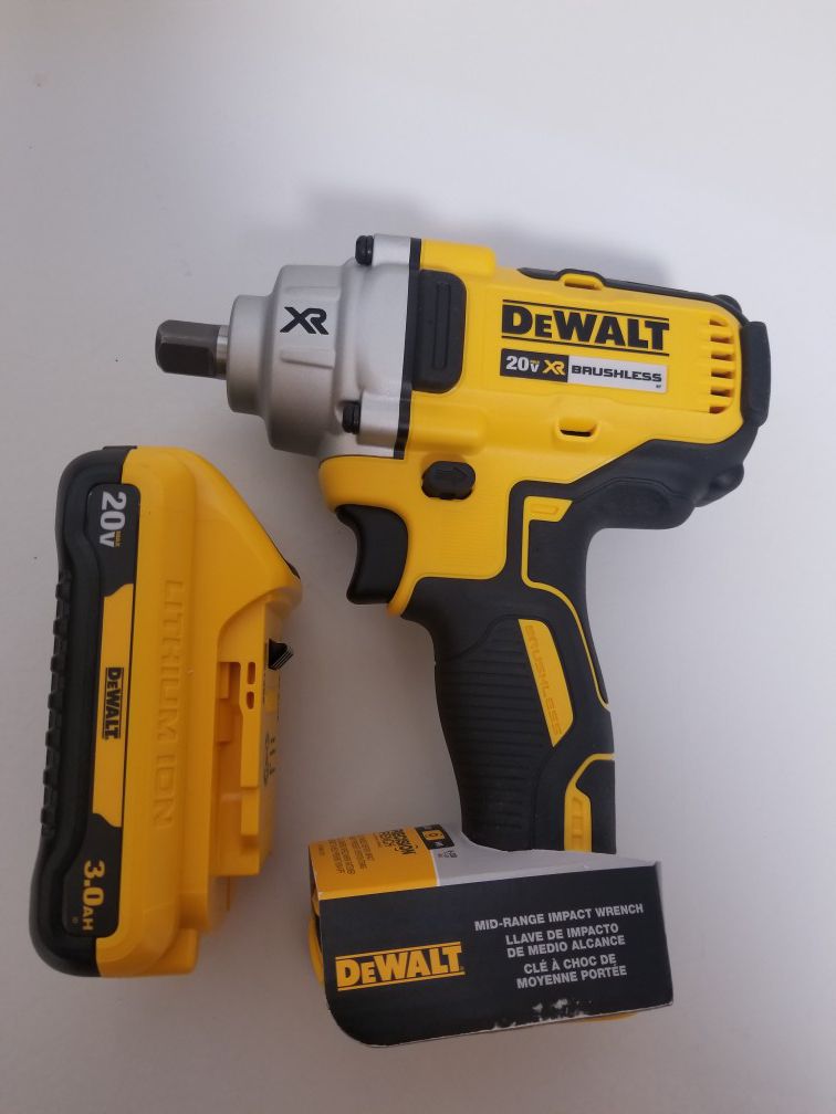 DEWALT 20-Volt MAX XR Lithium-Ion Cordless Brushless 1/2 in. Impact Wrench with Detent Pin Anvil and 3.Ah Battery
