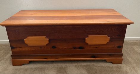 Storage chest