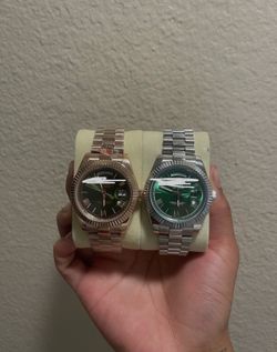Livery watches box included