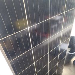 2 Qty Go Power 200 Watt Solar Panels, New Take Offs