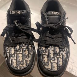 Dior sneakers
