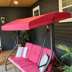  Covered Porch Swing / Daybed