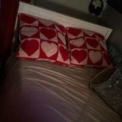 Wooden White Bed Frame Twin