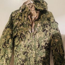 US Navy Type III Working Hooded Parka (X-Small) 