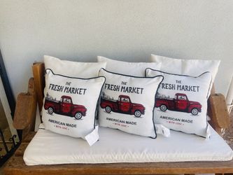 Outdoor Pillows 