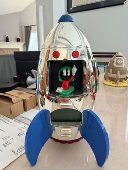 Vintage Marvin the Martian Rocket Ship Alarm Clock – Looney Tunes Collectible