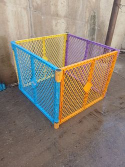 Pet play pen