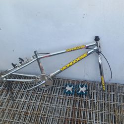 24" mongoose all parts are there just need to be put together $450