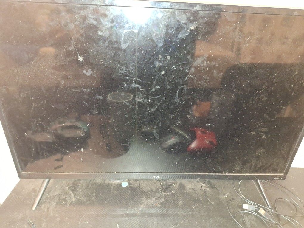 TCL TV 32 inch Roku