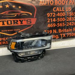 DODGE RAM 2500/3500 RH HEADLIGHT 2019-2024 LED (black) OEM