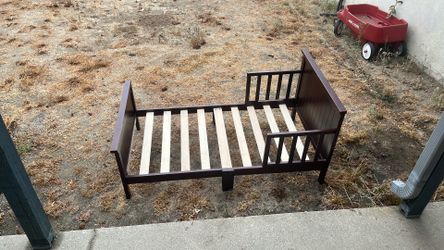 Graco Bailey Toddler Bed [Two Available]
