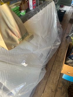 Twin mattress