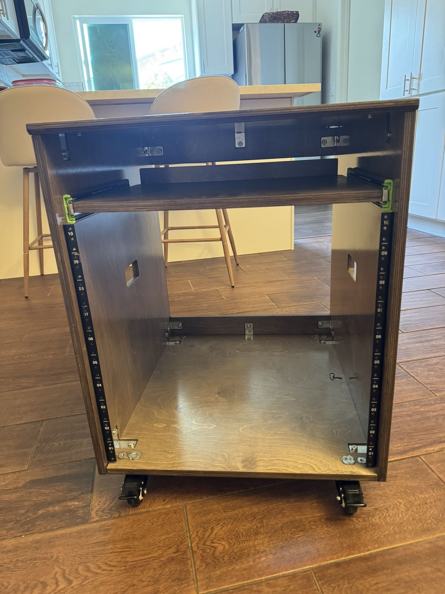 Sound Town 10U Rack