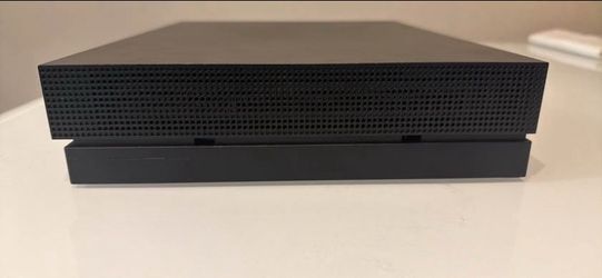 Xbox one x 1tb