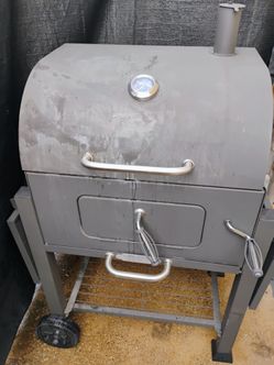 Charcoal Grill - Great Condition