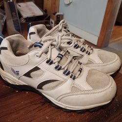 Mt. Emey Walking Shoes