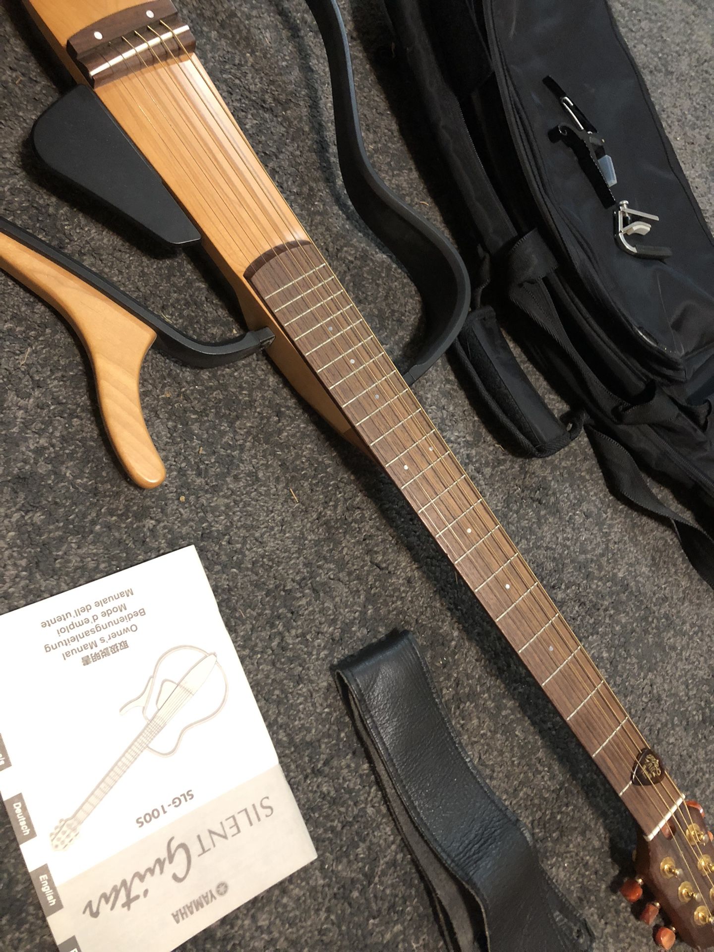 Yamaha Silent Guitar Natural - model SLG-100S for Sale in Portland 