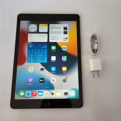 Apple iPad 7 - Wifi - Like New 