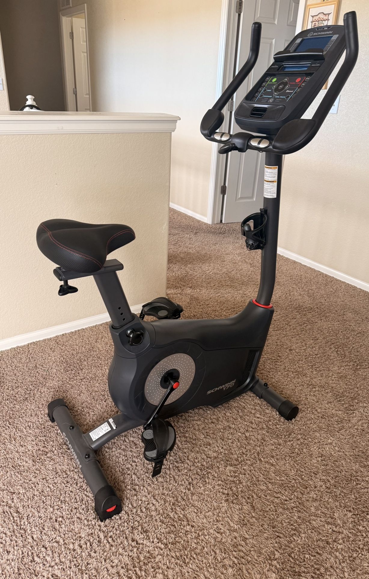 Schwinn 170 Upright Bike - Excellent Condition