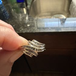 10k gold diamond ring