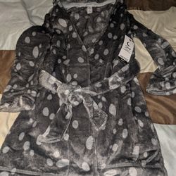 Justice Brand New Size 7 Hooded Robe