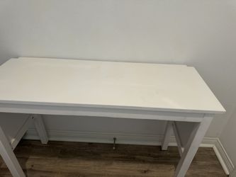 White Desk