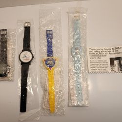 Vintage Watches, Disney, Duck Tales, Mac N Cheese Club, Hologram Dinosaur