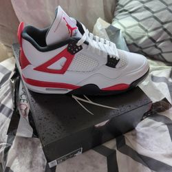 Jordan Retro 4s