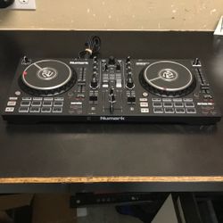 Numark DJ Equipment 