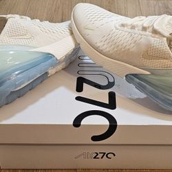 Nike Air Max 270 Size 7 For Women