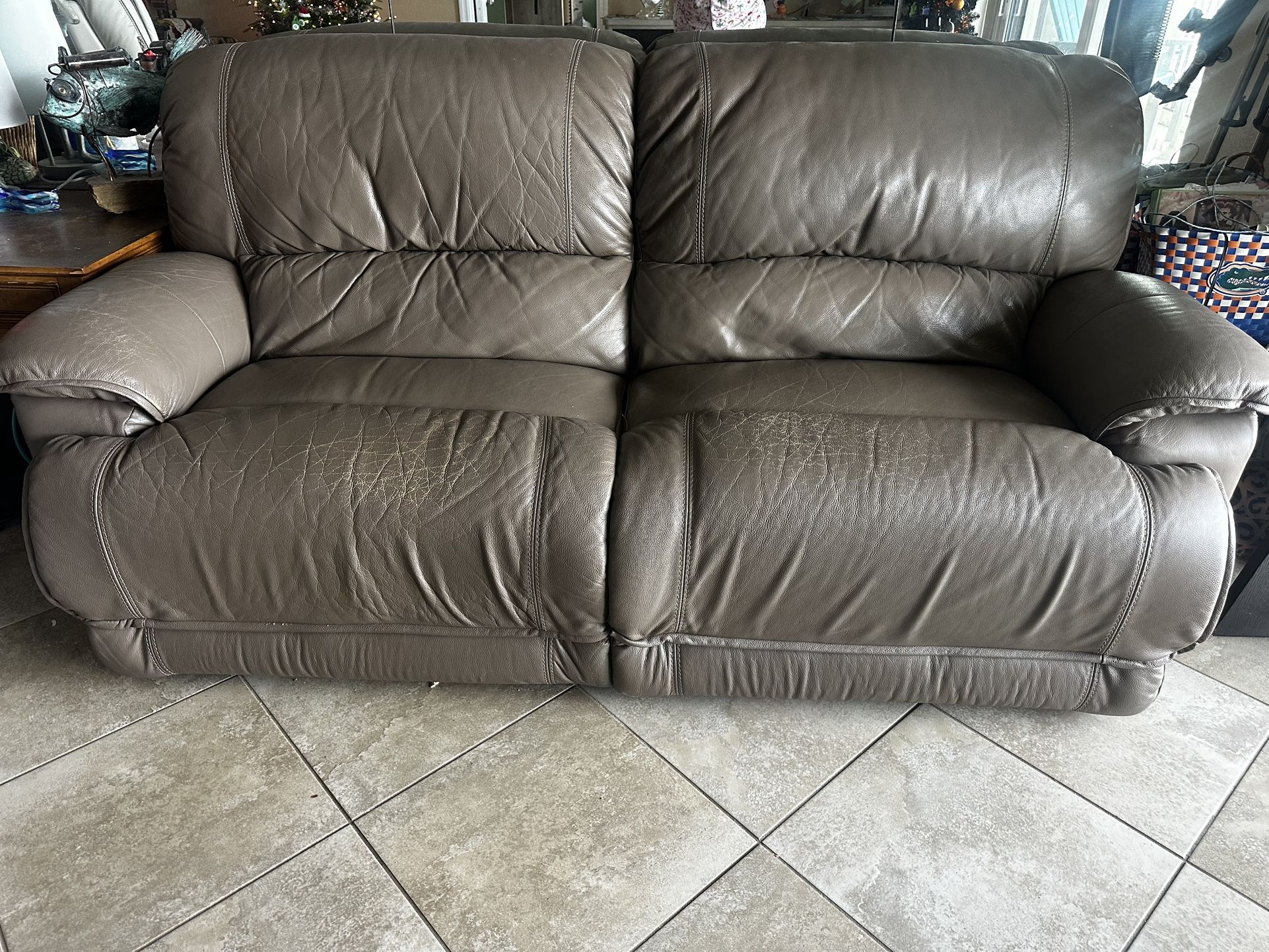 La-Z-Boy Leather Power Recliner Sofa