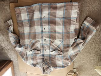 HFX button up adult shirt jacket with pockets